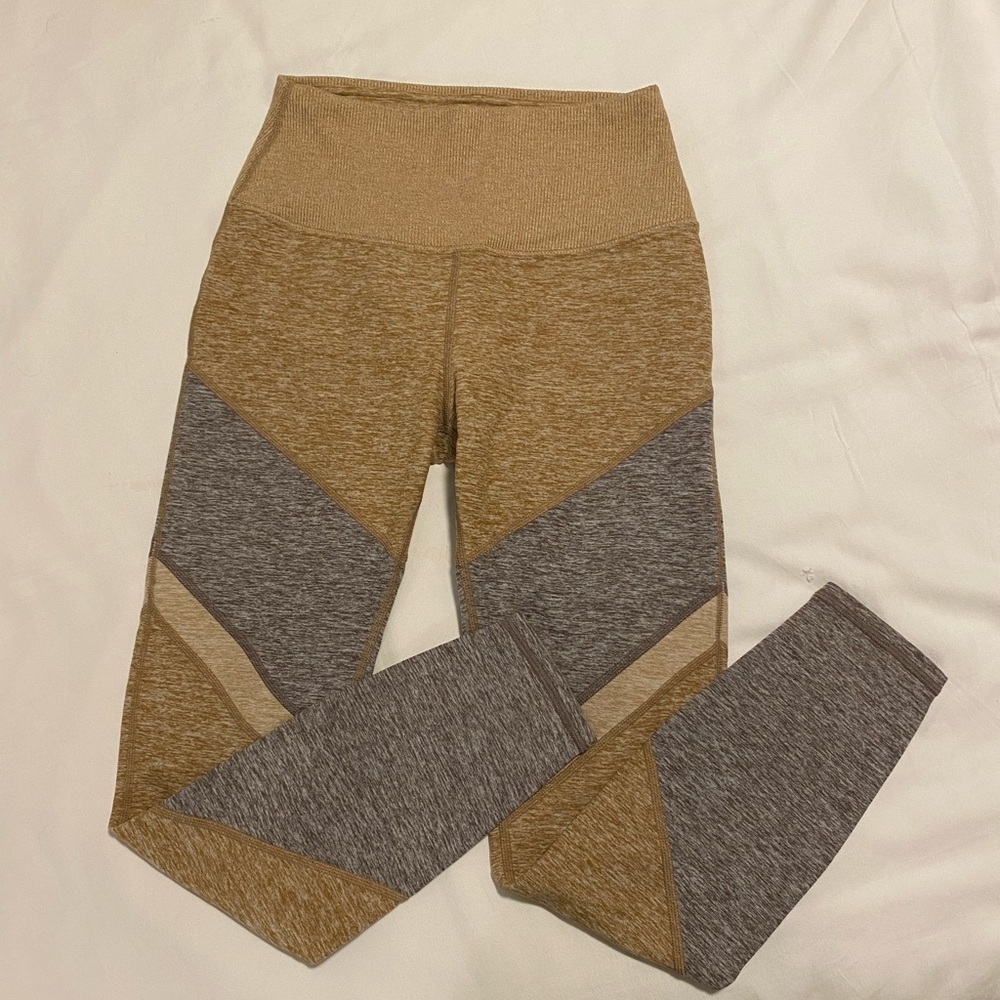 Alo soft High Waisted Sheila Legging